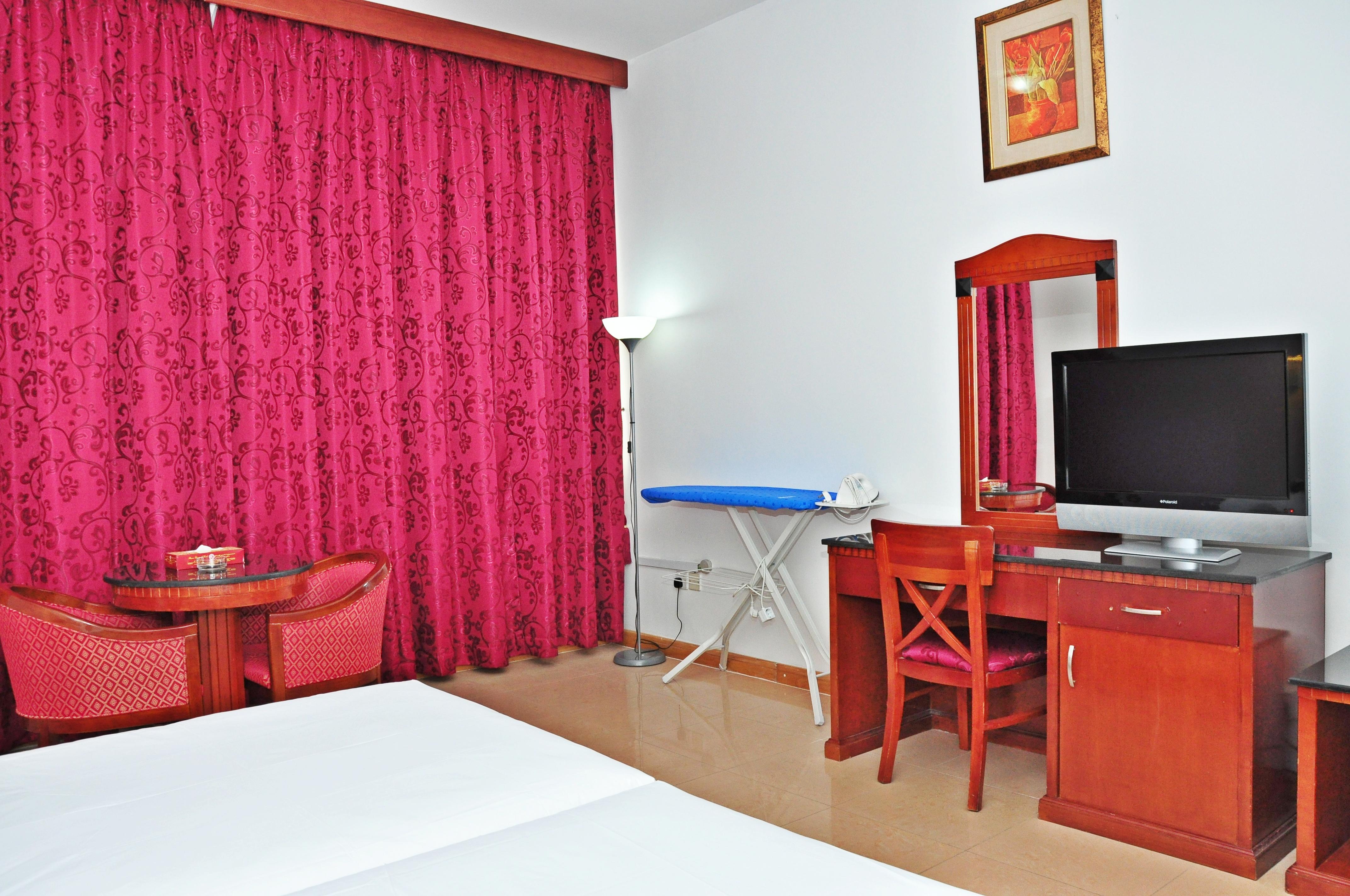 Ramee Garden Hotel Apartments Абу Даби Екстериор снимка