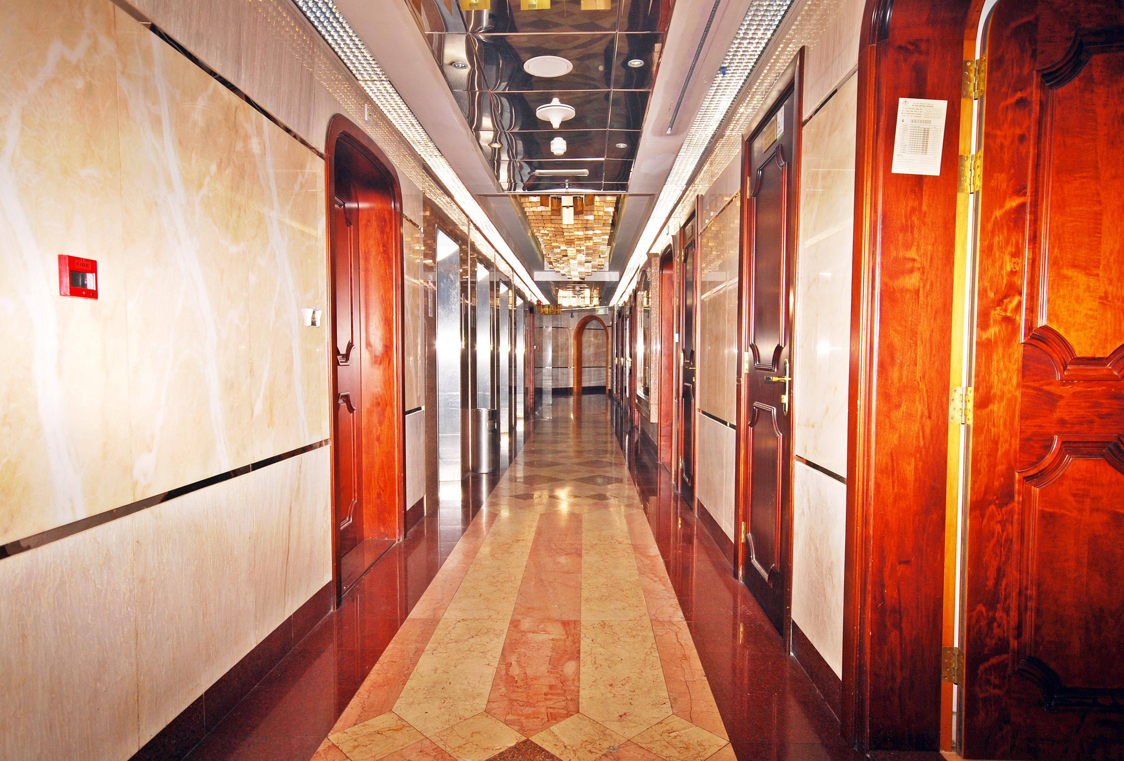 Ramee Garden Hotel Apartments Абу Даби Екстериор снимка