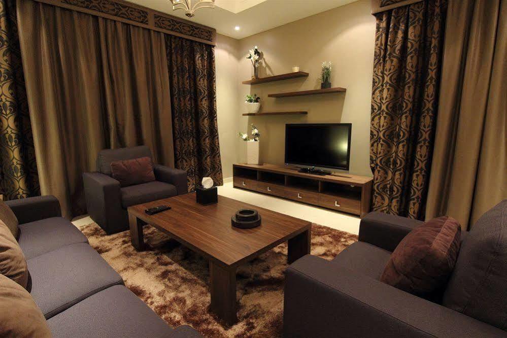 Ramee Garden Hotel Apartments Абу Даби Екстериор снимка